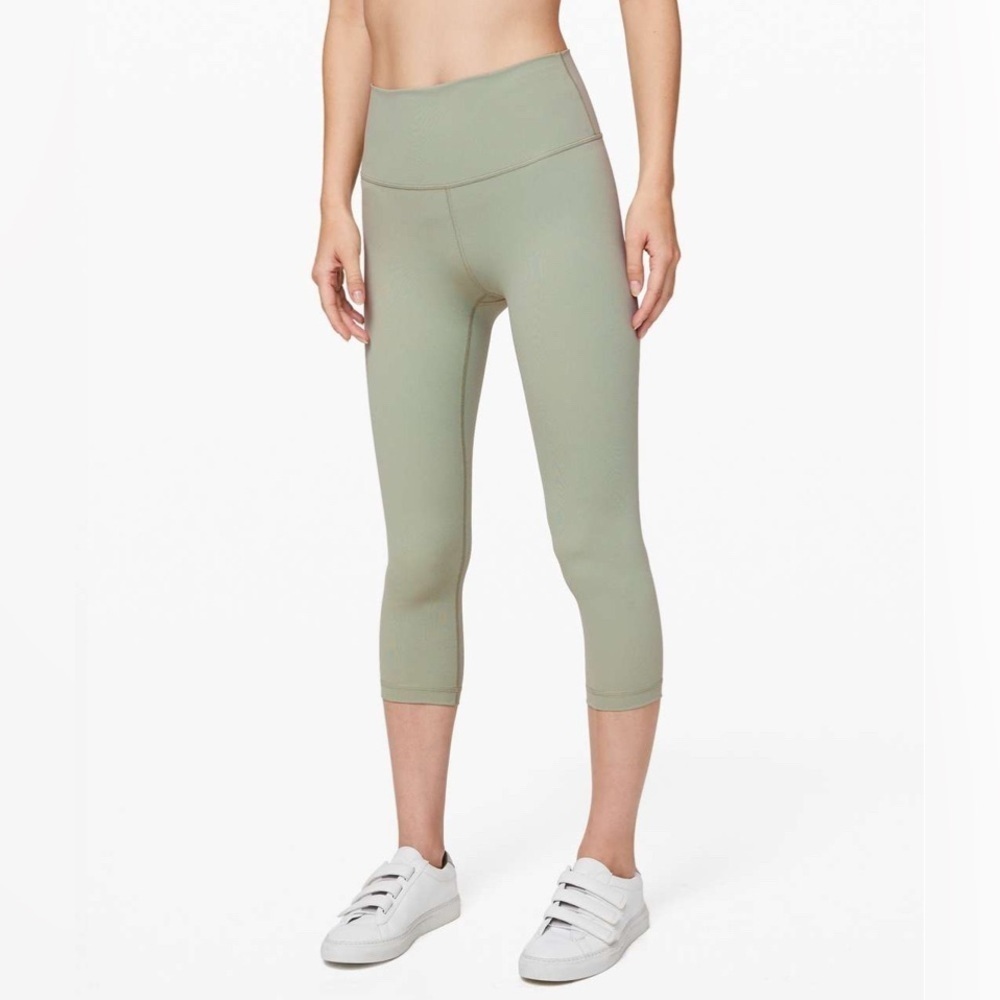 Lululemon Sea Moss High-Rise Wunder Under Crop Full-On Luxtreme 21" Womens Sz 10